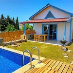 Rengin Holiday home