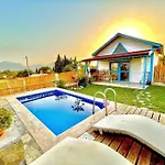 Holiday home Rengin