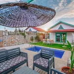 Holiday home Rengin *